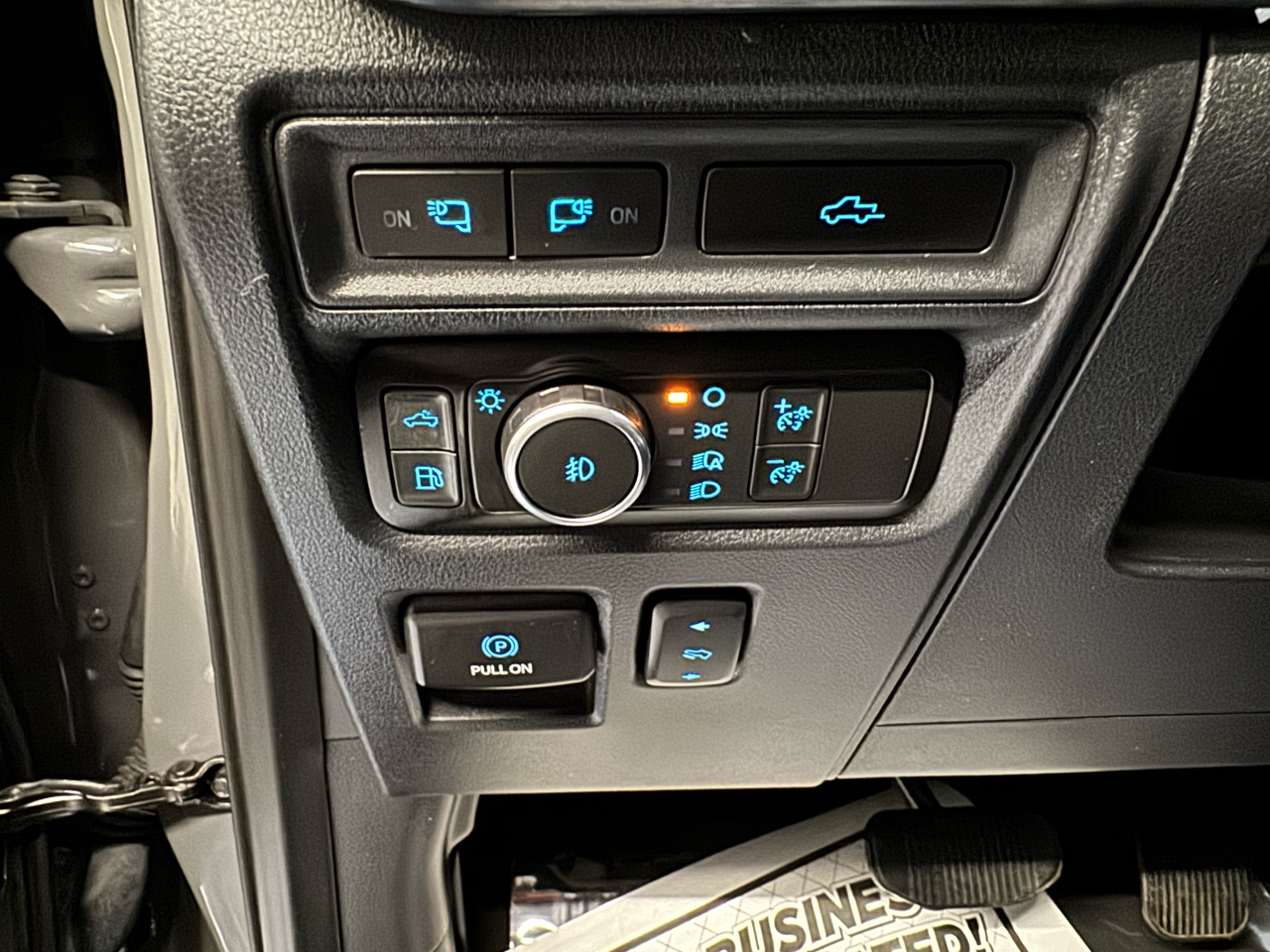 Ford F-150 4WD SuperCrew 157" Lariat w/HD Payload Pkg 2021 Ford F-150 4WD SuperCrew 157" Lariat w/HD Payload Pkg 2021