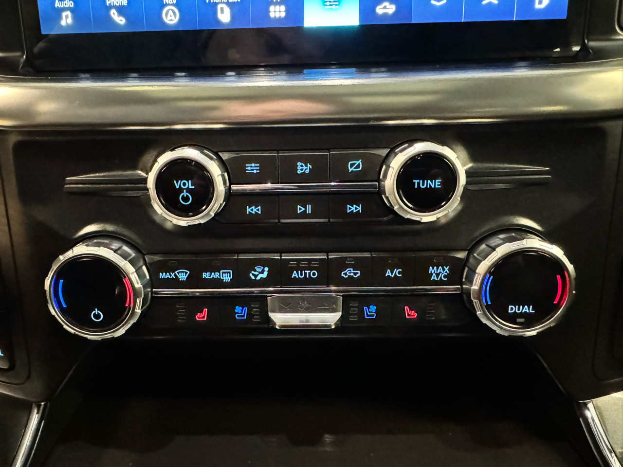 Ford F-150 4WD SuperCrew 157" Lariat w/HD Payload Pkg 2021 Ford F-150 4WD SuperCrew 157" Lariat w/HD Payload Pkg 2021