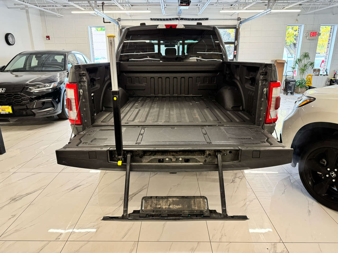 Ford F-150 4WD SuperCrew 157" Lariat w/HD Payload Pkg 2021 Ford F-150 4WD SuperCrew 157" Lariat w/HD Payload Pkg 2021