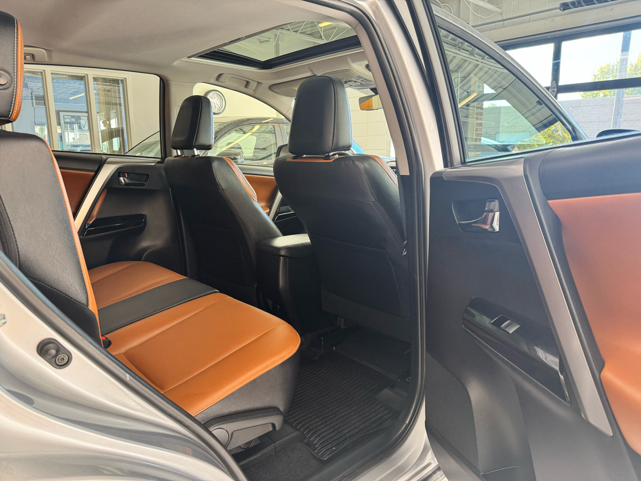 Toyota RAV4 Limited AWD (Natl) 2018 Toyota RAV4 Limited AWD (Natl) 2018