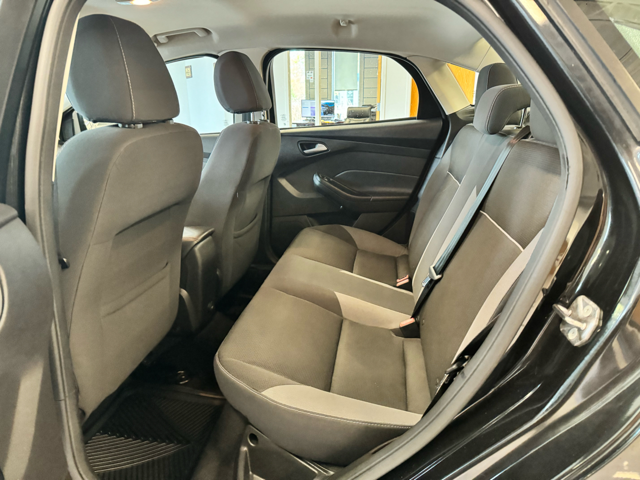 Ford Focus 4dr Sdn SE 2013 Ford Focus 4dr Sdn SE 2013