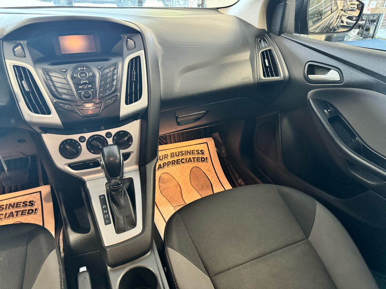 Ford Focus 4dr Sdn SE 2013 Ford Focus 4dr Sdn SE 2013