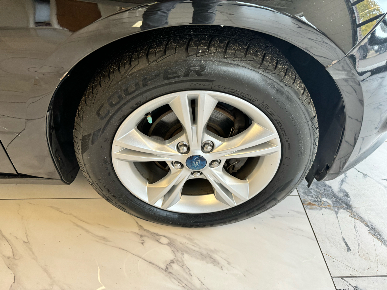 Ford Focus 4dr Sdn SE 2013 Ford Focus 4dr Sdn SE 2013