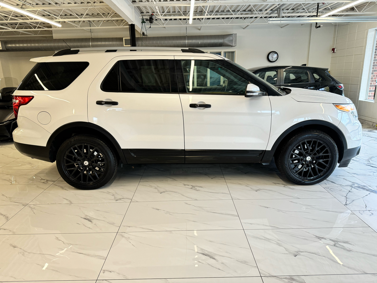 Ford Explorer 4WD 4dr Limited 2015 Ford Explorer 4WD 4dr Limited 2015