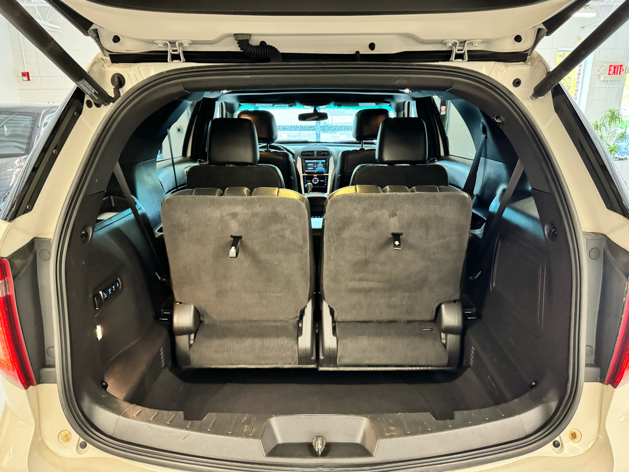 Ford Explorer 4WD 4dr Limited 2015 Ford Explorer 4WD 4dr Limited 2015