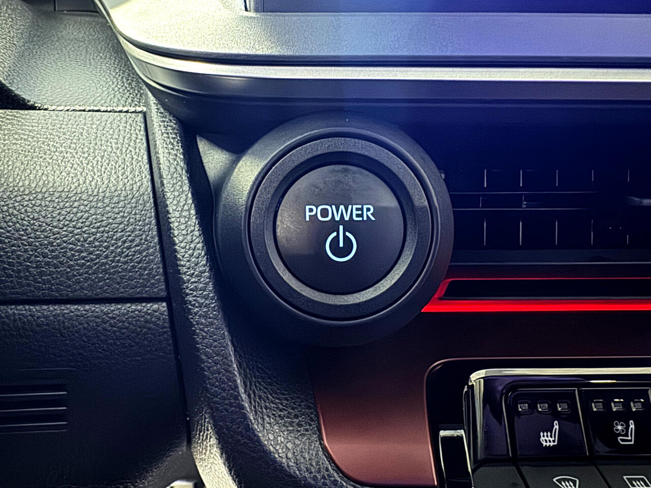 Toyota Prius Prime XSE Premium (Natl) 2024