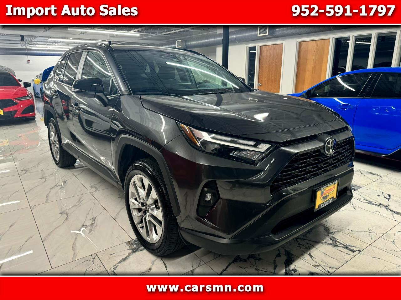 Toyota RAV4 XLE Premium AWD (Natl) 2025