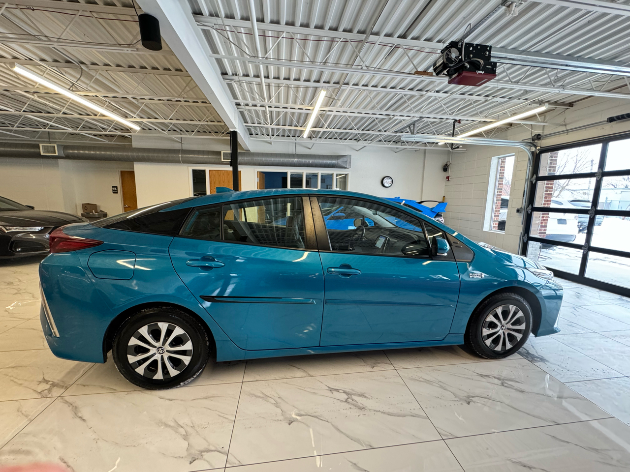 Toyota Prius Prime Limited (Natl) 2021