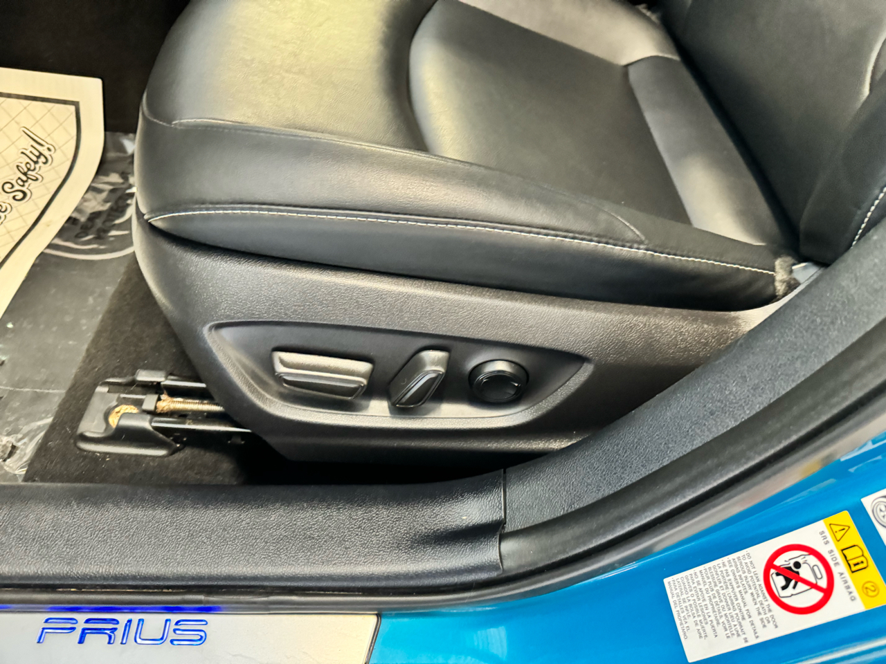 Toyota Prius Prime Limited (Natl) 2021