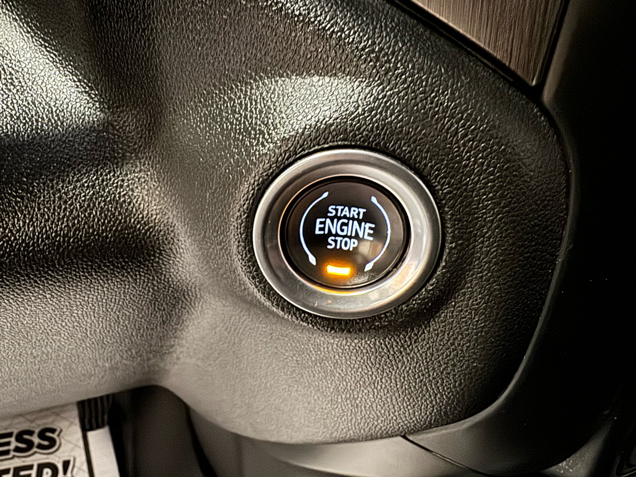 GMC Sierra 1500 4WD Crew Cab 157" AT4 2021