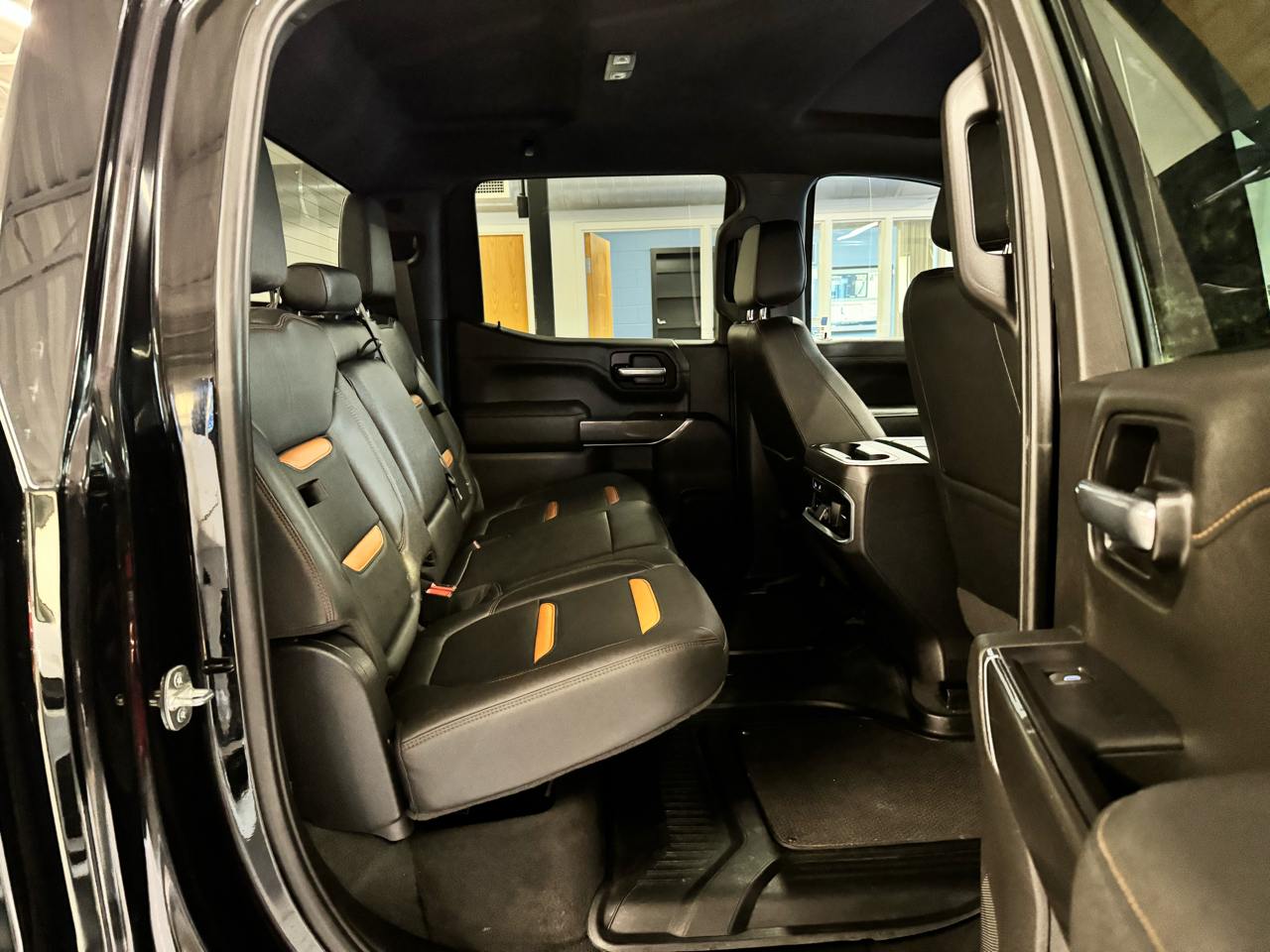 GMC Sierra 1500 4WD Crew Cab 157" AT4 2021