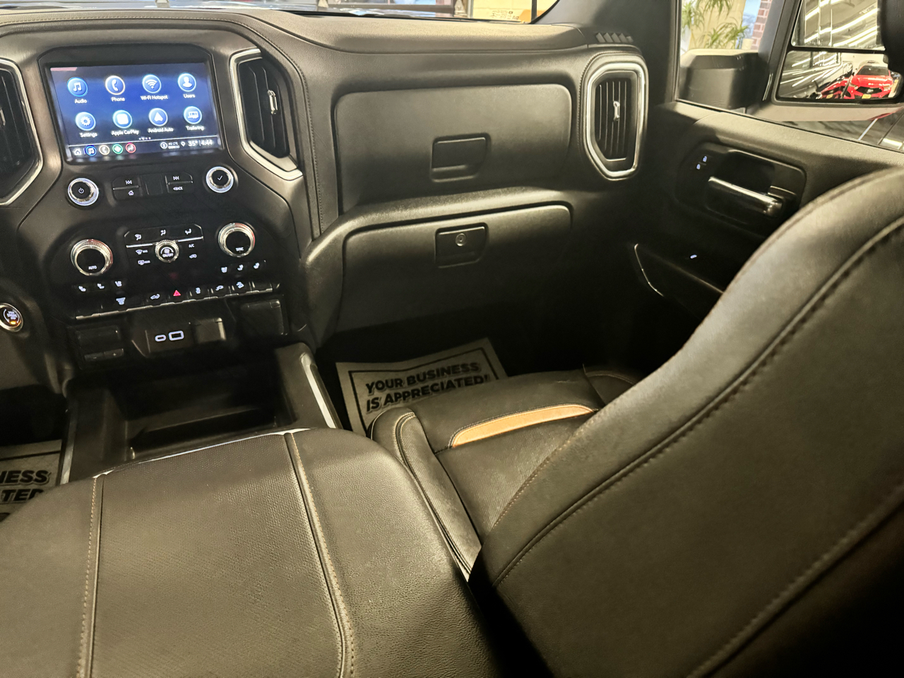 GMC Sierra 2500HD 4WD Crew Cab 159" AT4 2023