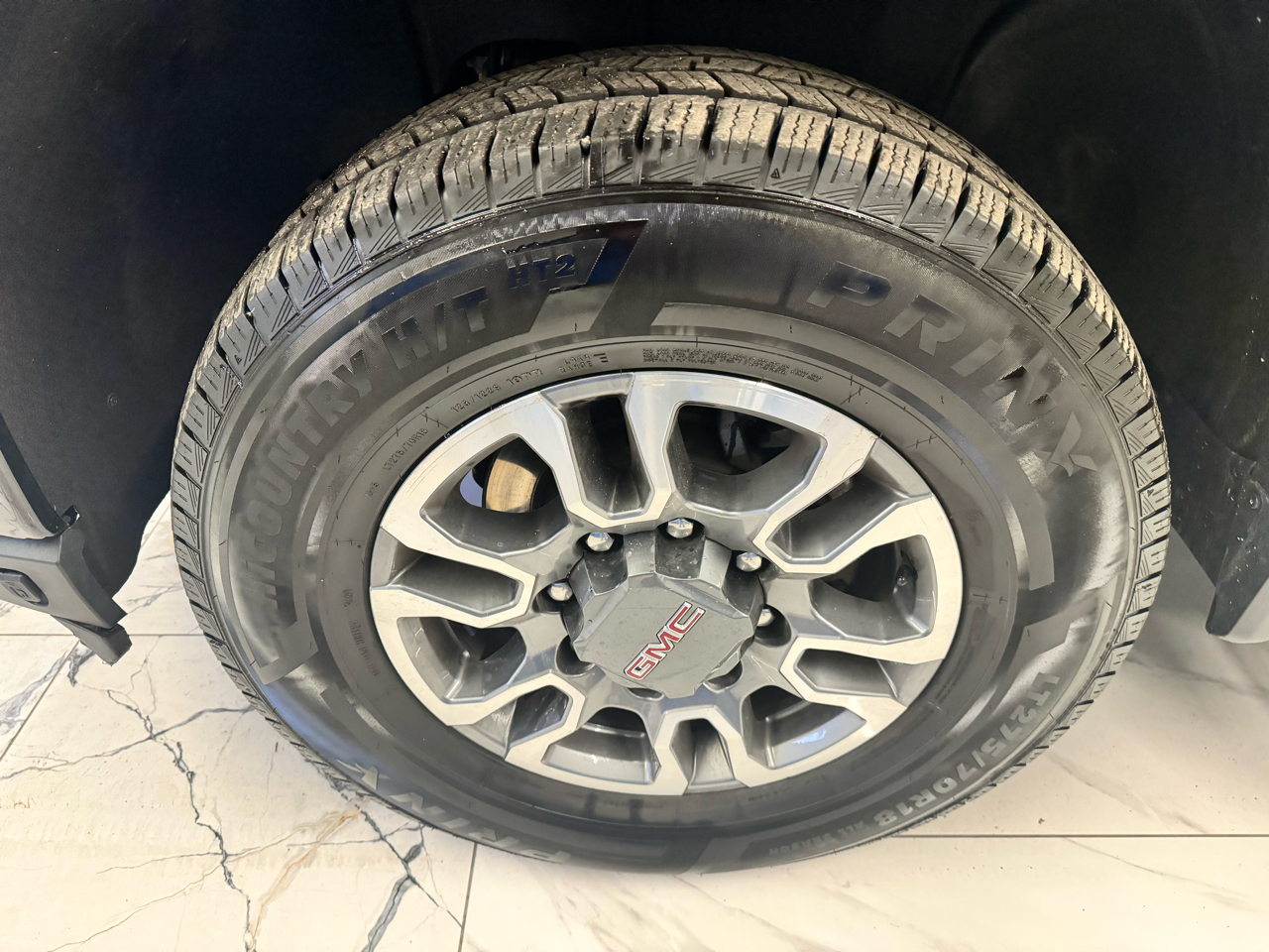 GMC Sierra 2500HD 4WD Crew Cab 159" AT4 2023