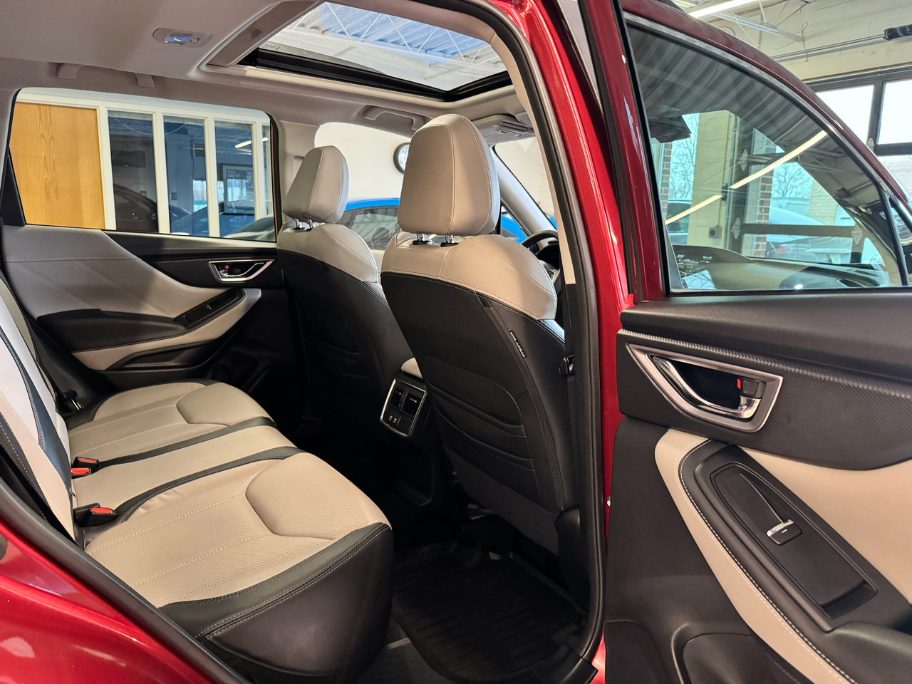 Subaru Forester Limited CVT 2023