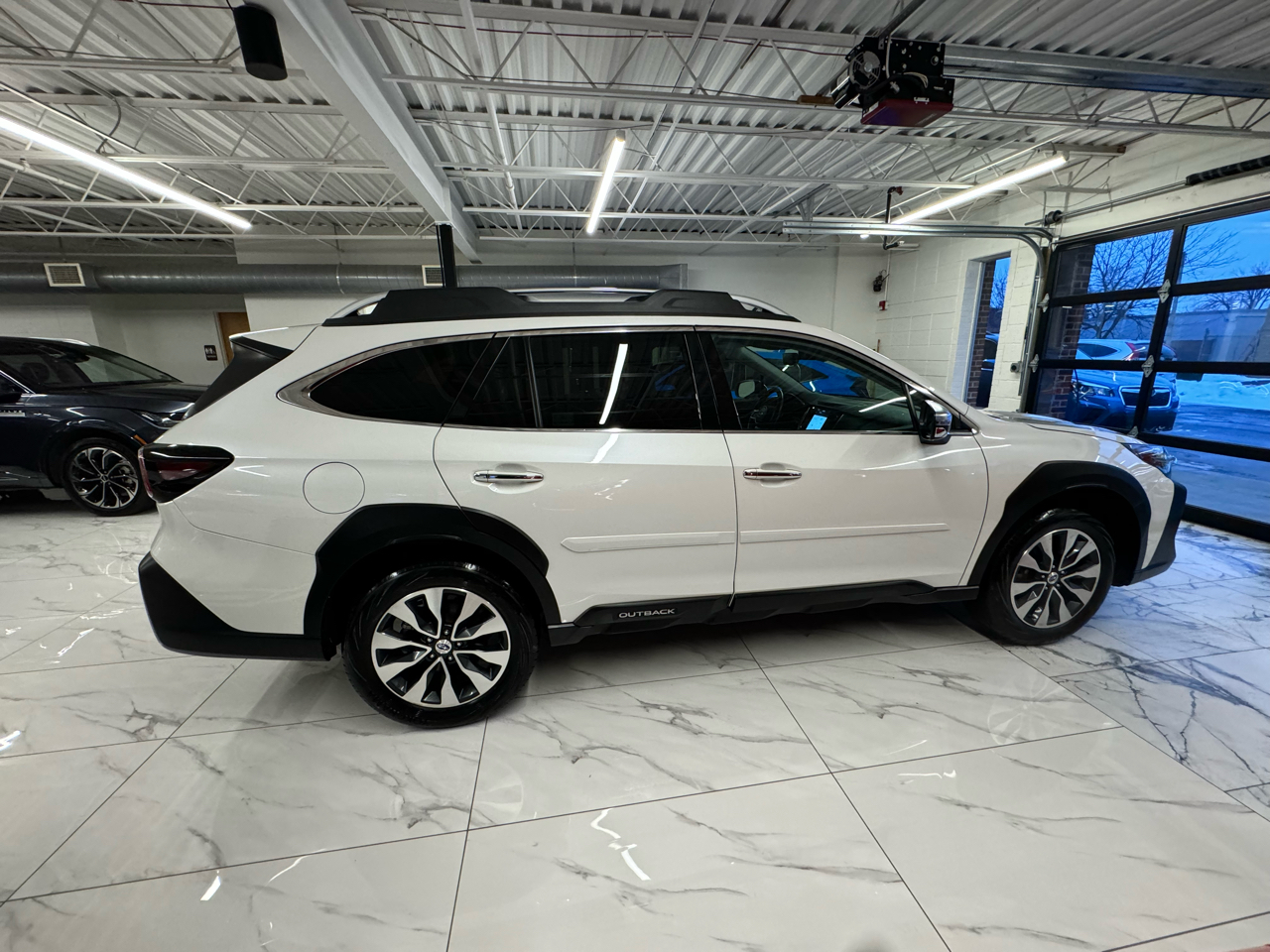 Subaru Outback Touring AWD 2024