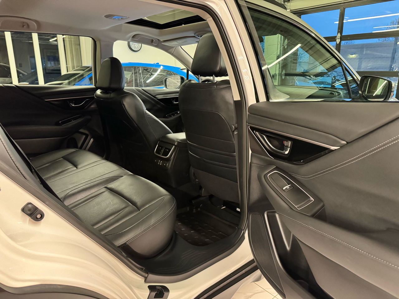 Subaru Outback Touring AWD 2024