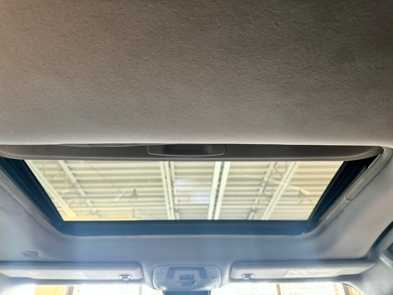 Toyota Sienna XLE FWD 7-Passenger (Natl) 2022