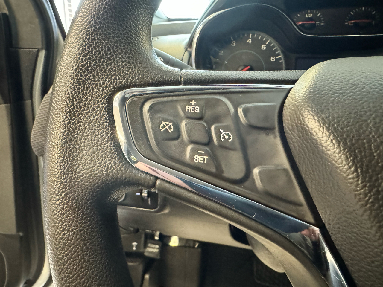 Chevrolet Cruze 4dr Sdn 1.4L LT w/1SD 2018