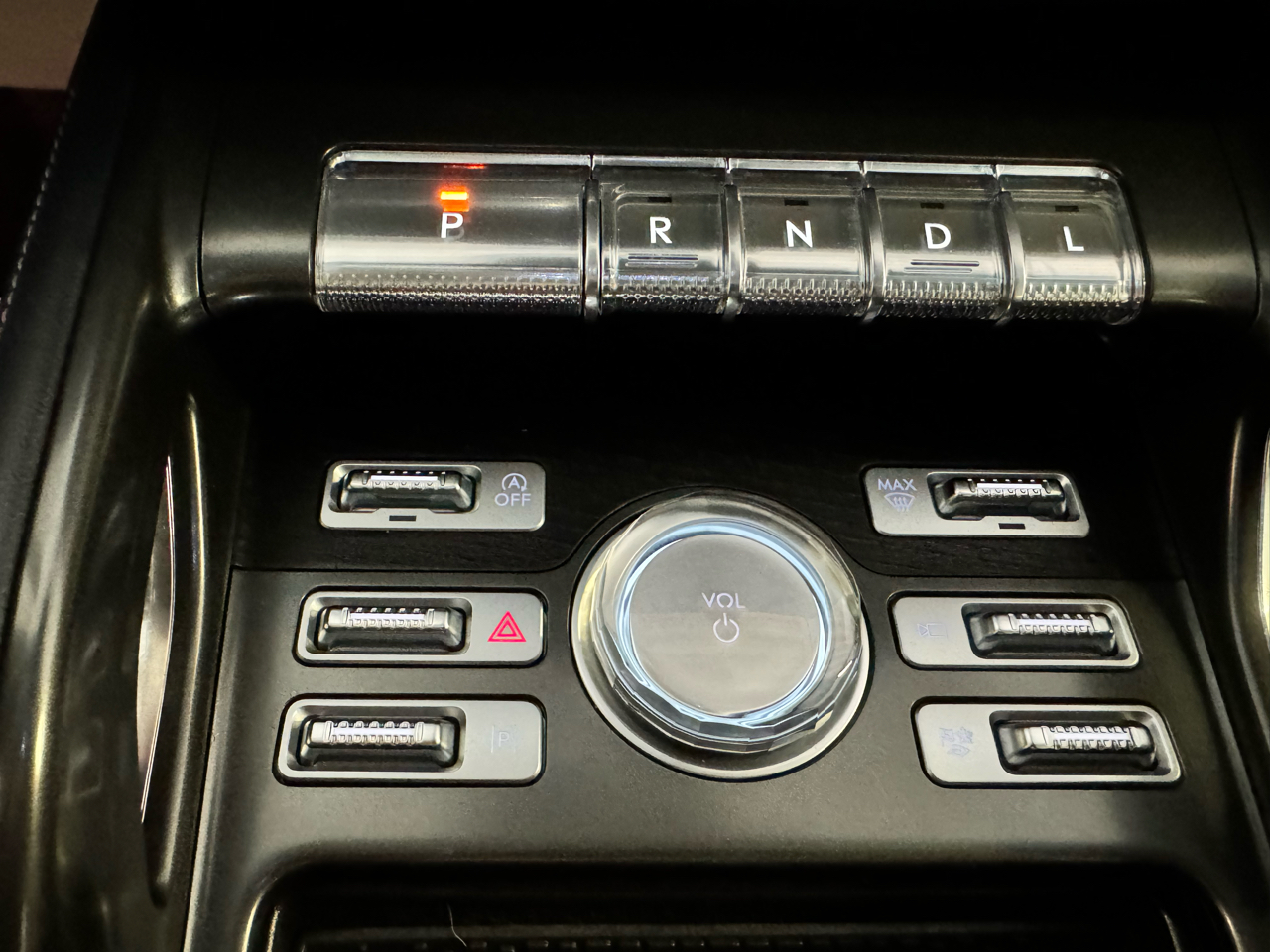 Lincoln Nautilus Reserve AWD 2024