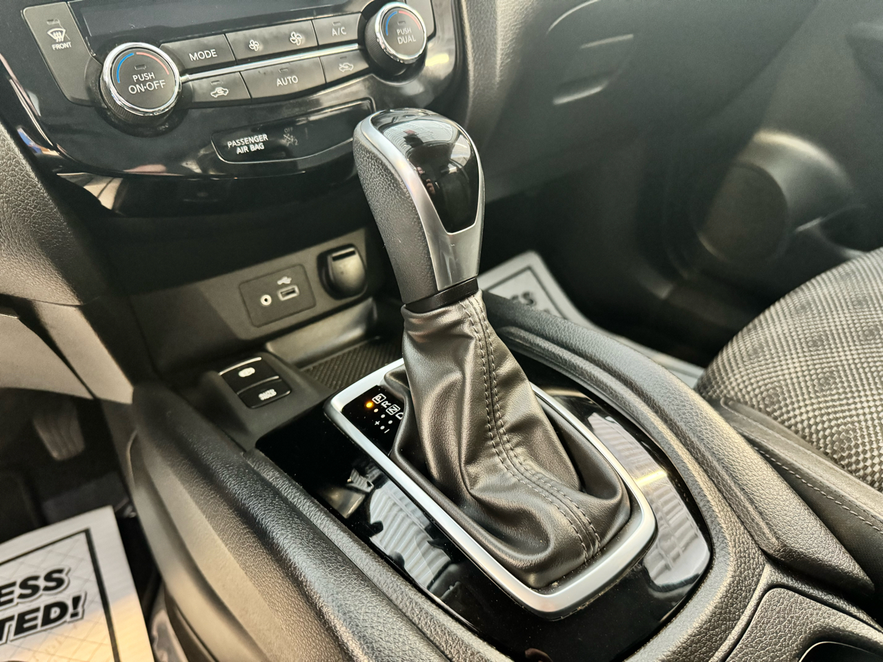 Nissan Rogue Sport AWD SV 2021