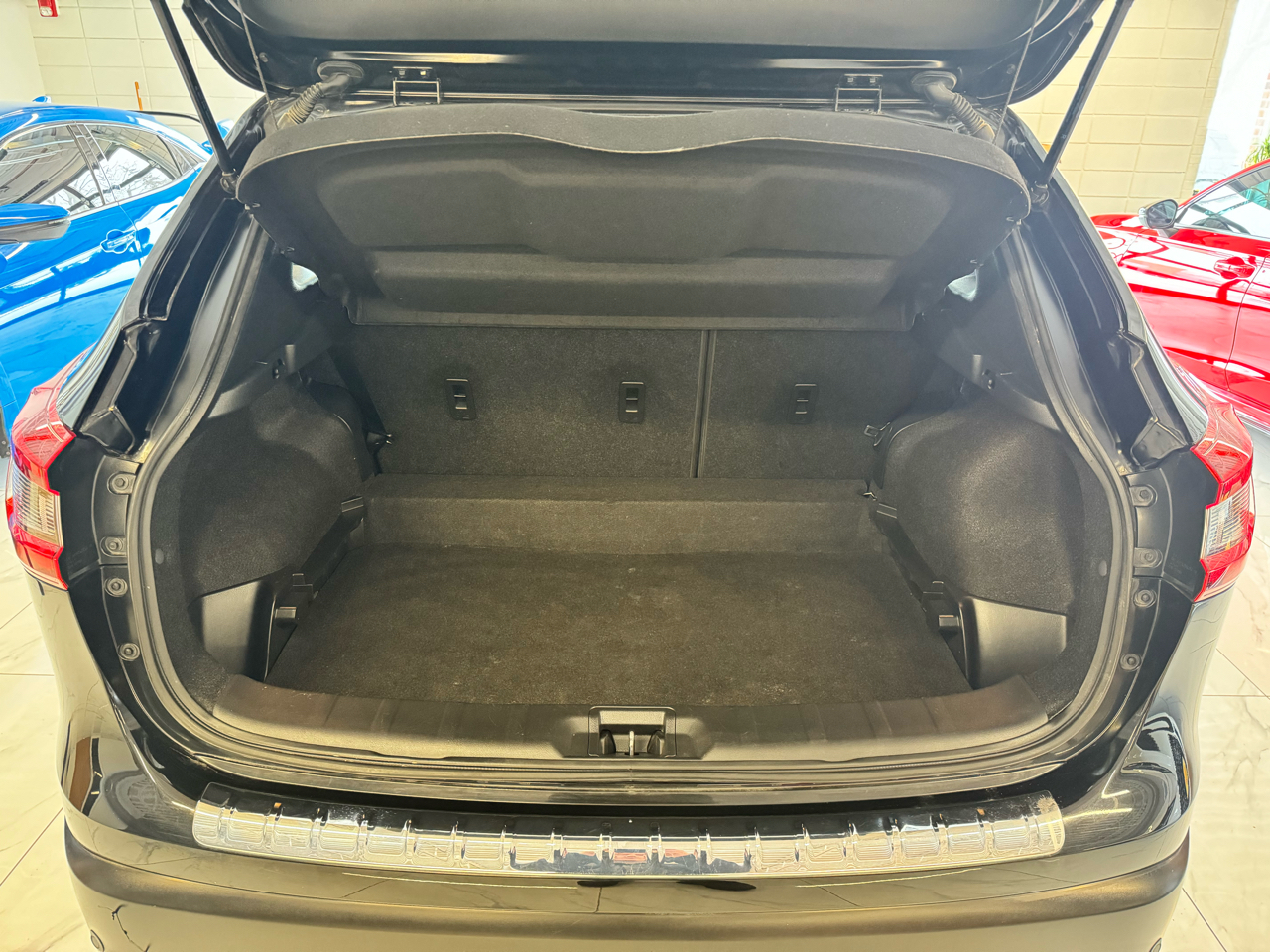 Nissan Rogue Sport AWD SV 2021