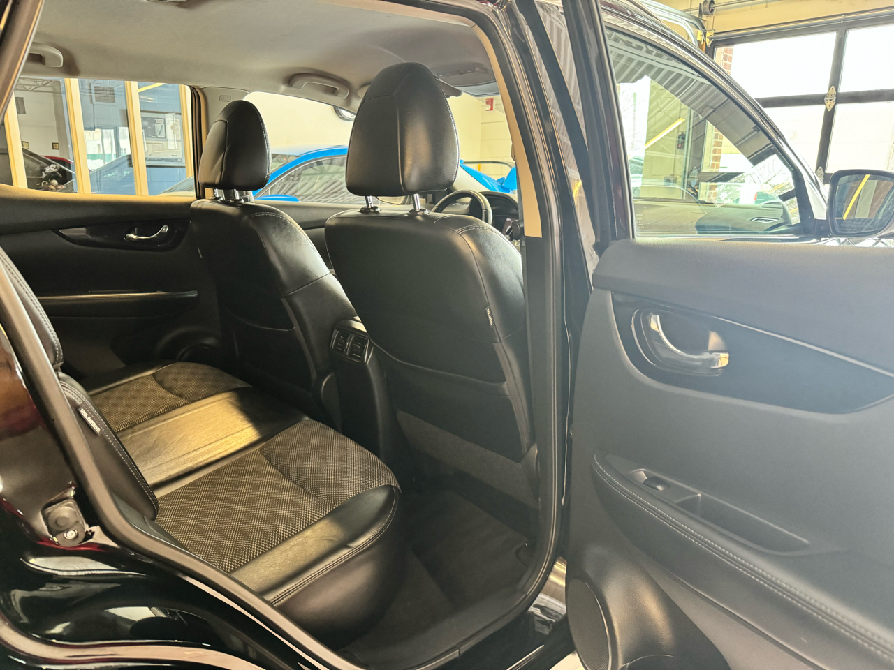 Nissan Rogue Sport AWD SV 2021