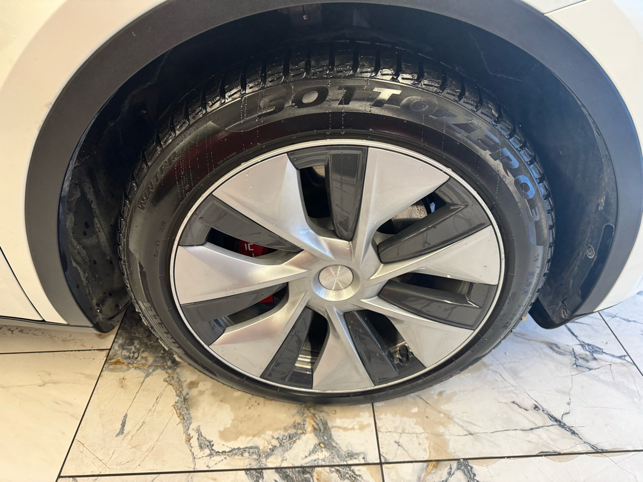 Tesla Model Y Long Range AWD 2021