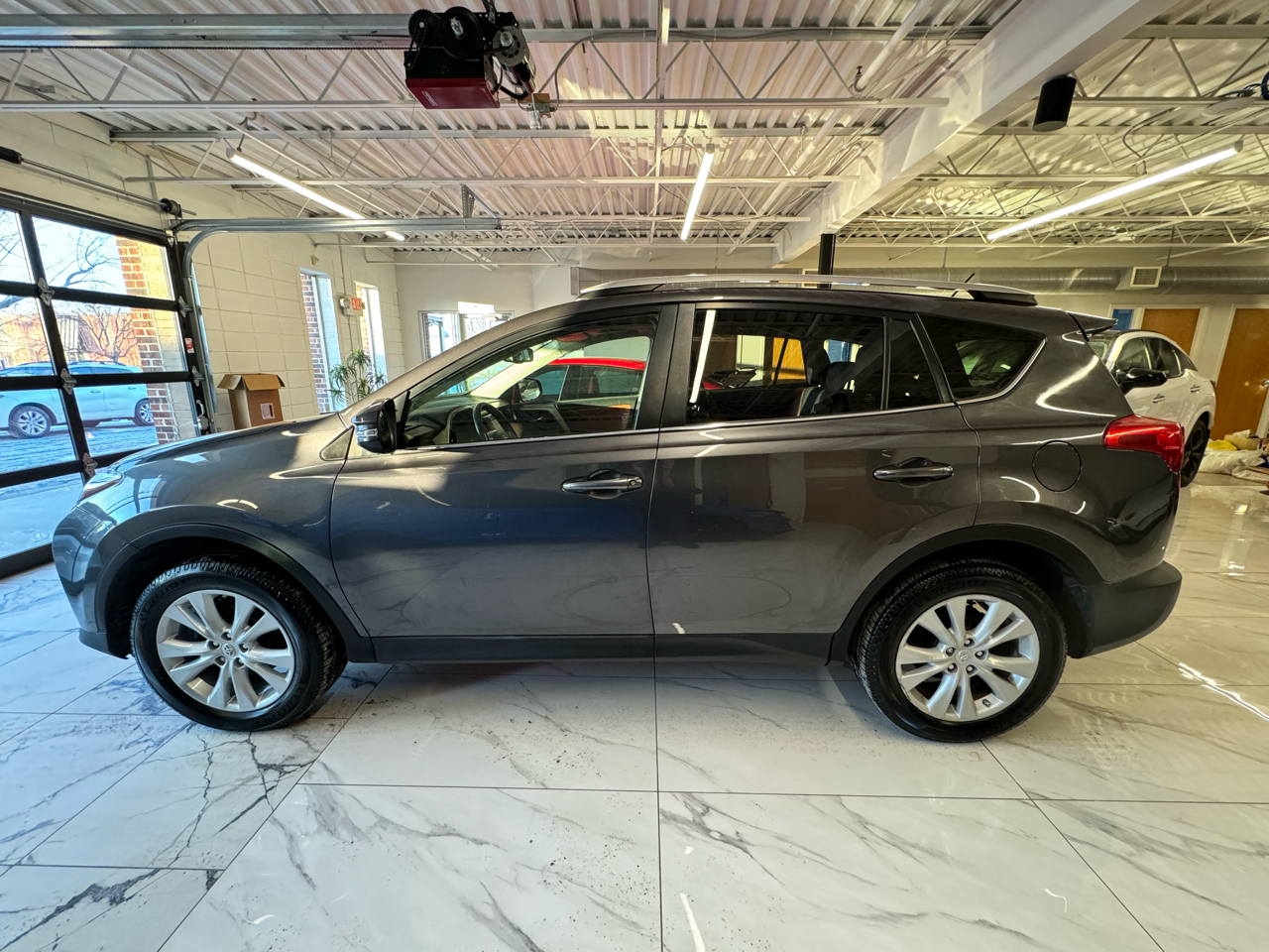 Toyota RAV4 AWD 4dr Limited (Natl) 2015