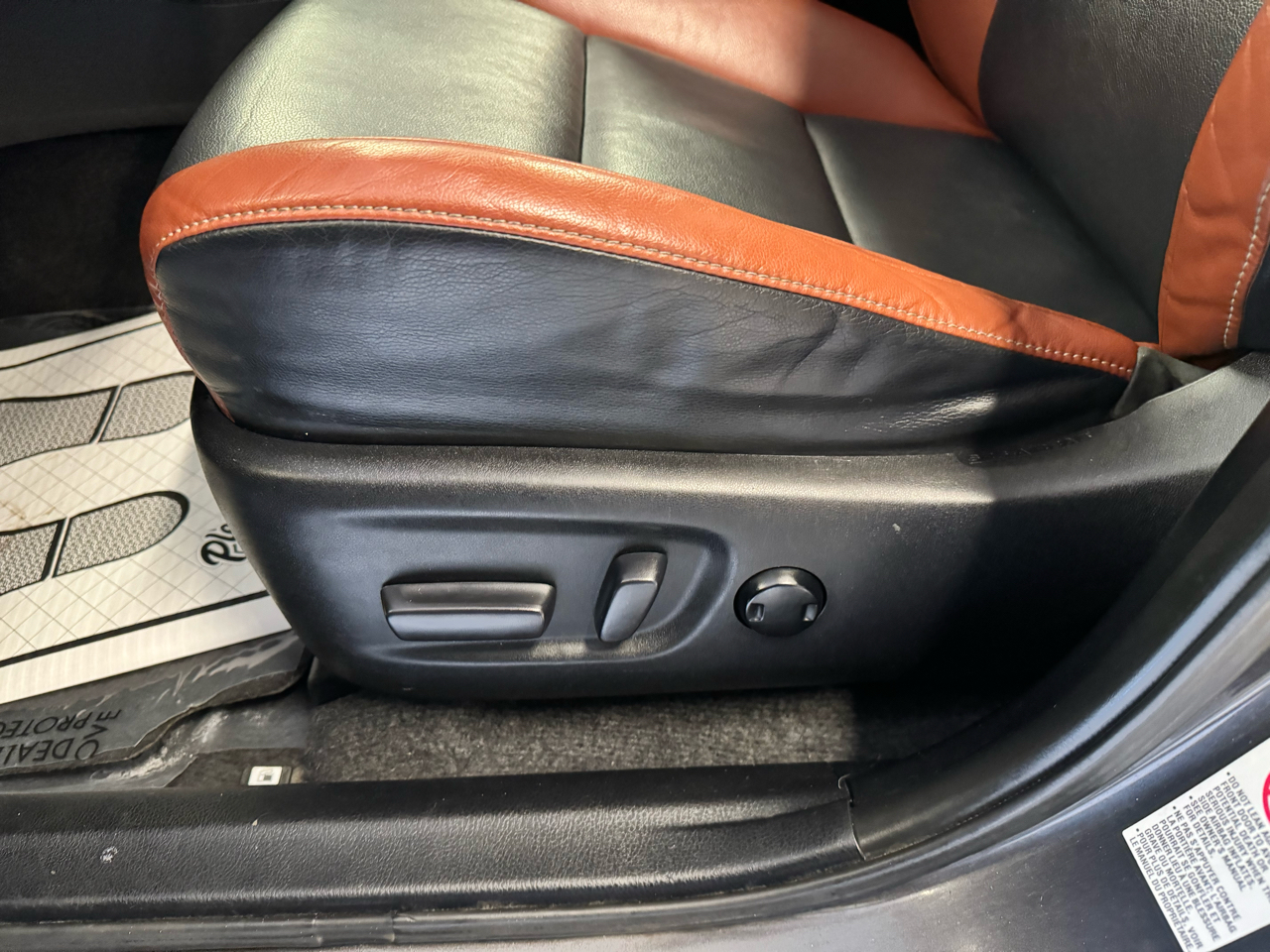 Toyota RAV4 AWD 4dr Limited (Natl) 2015