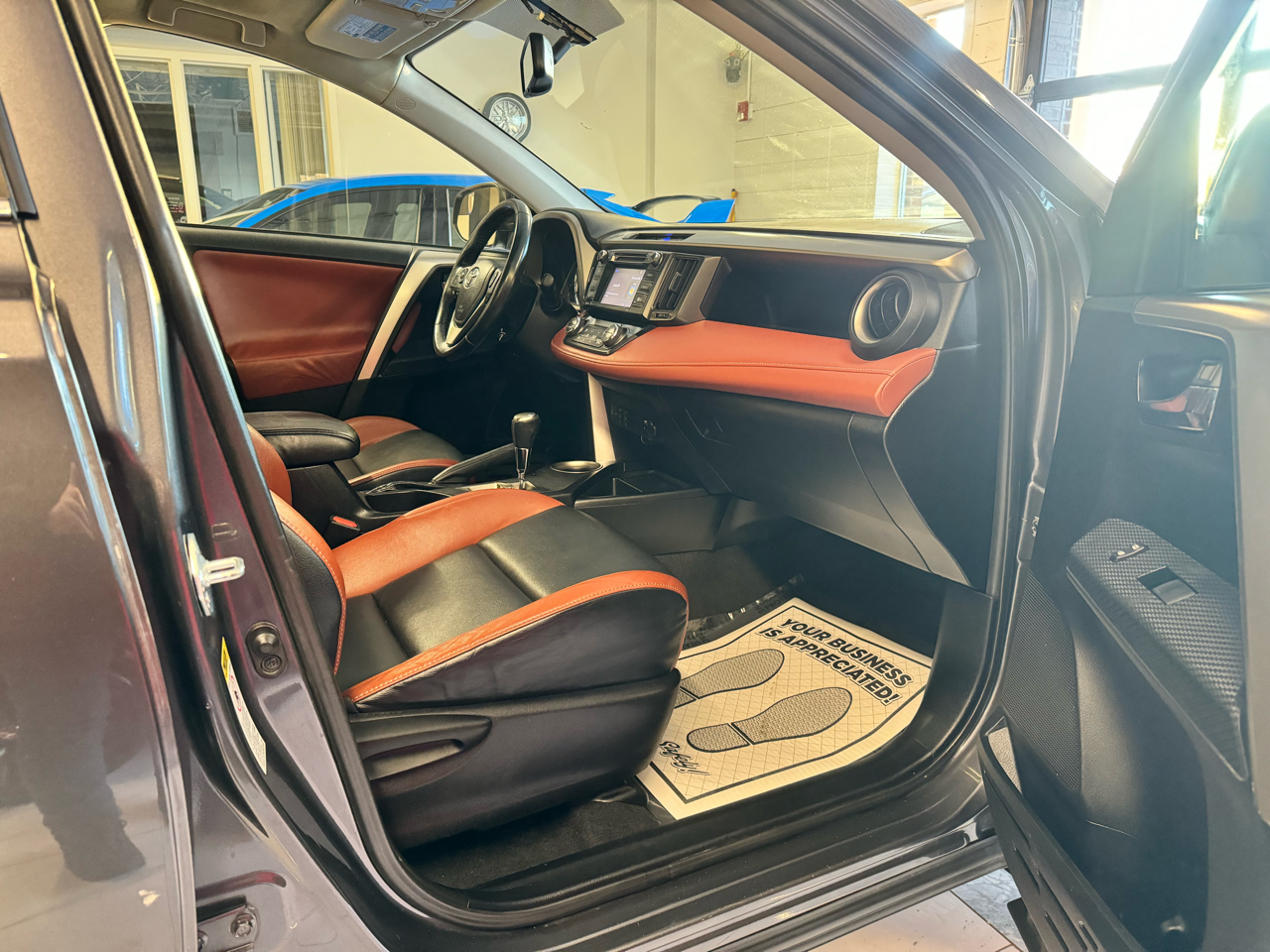 Toyota RAV4 AWD 4dr Limited (Natl) 2015