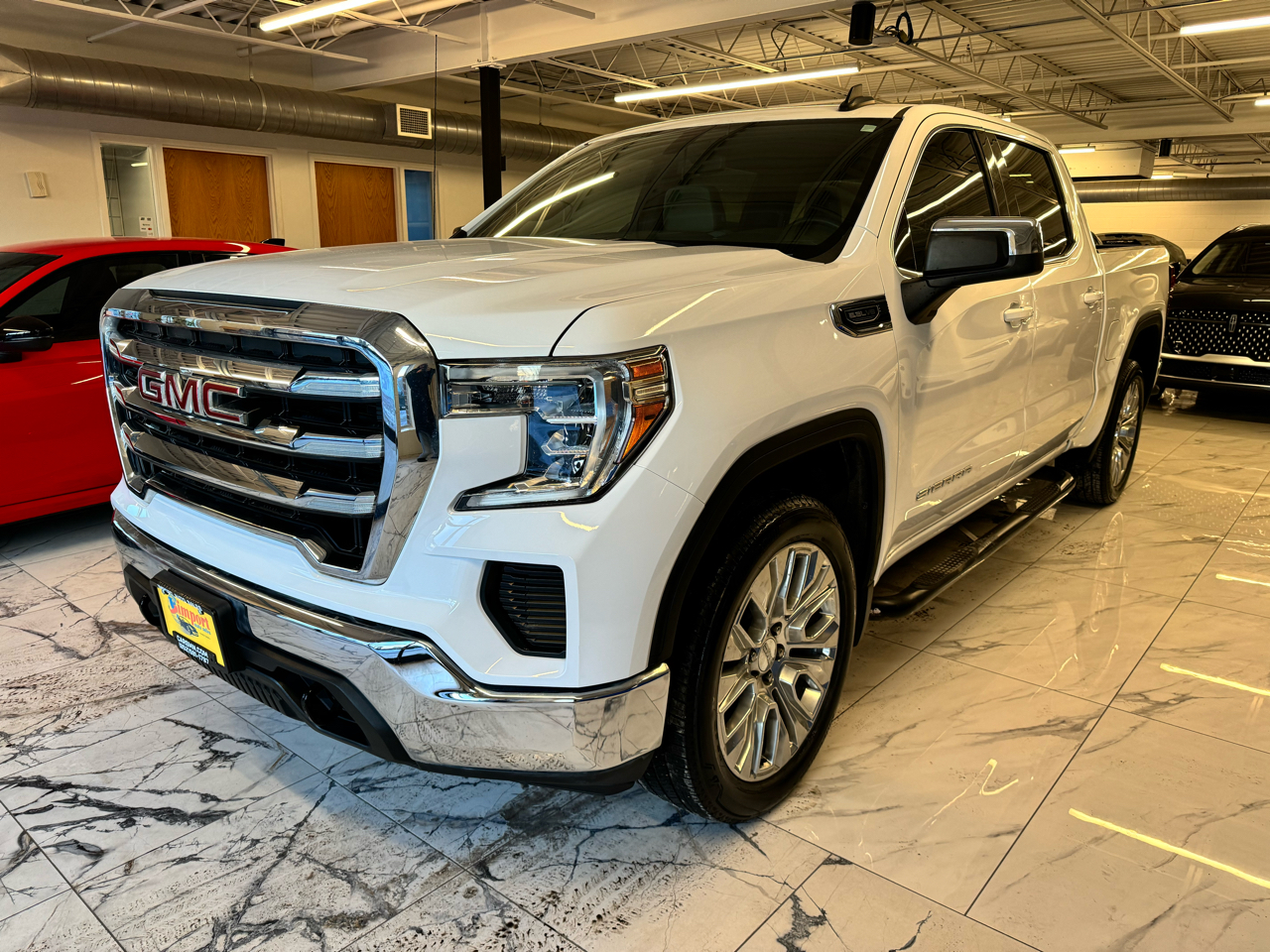 GMC Sierra 1500 4WD Crew Cab 147" SLE 2020