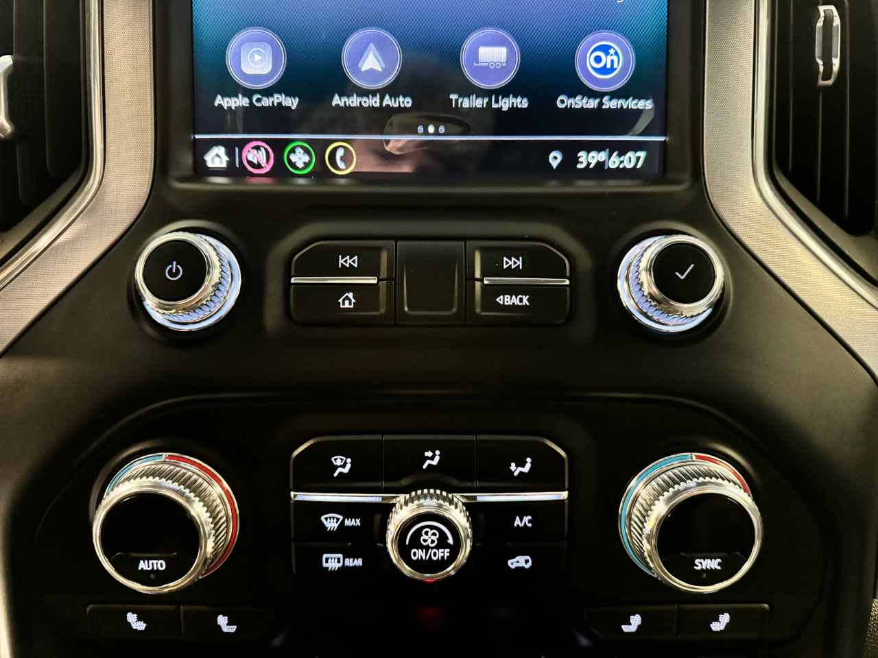 GMC Sierra 1500 4WD Crew Cab 147" SLE 2020