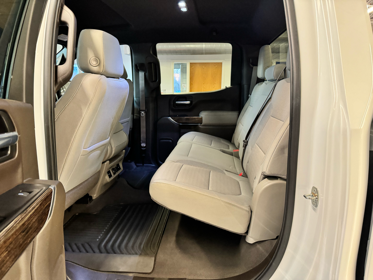 GMC Sierra 1500 4WD Crew Cab 147" SLE 2020