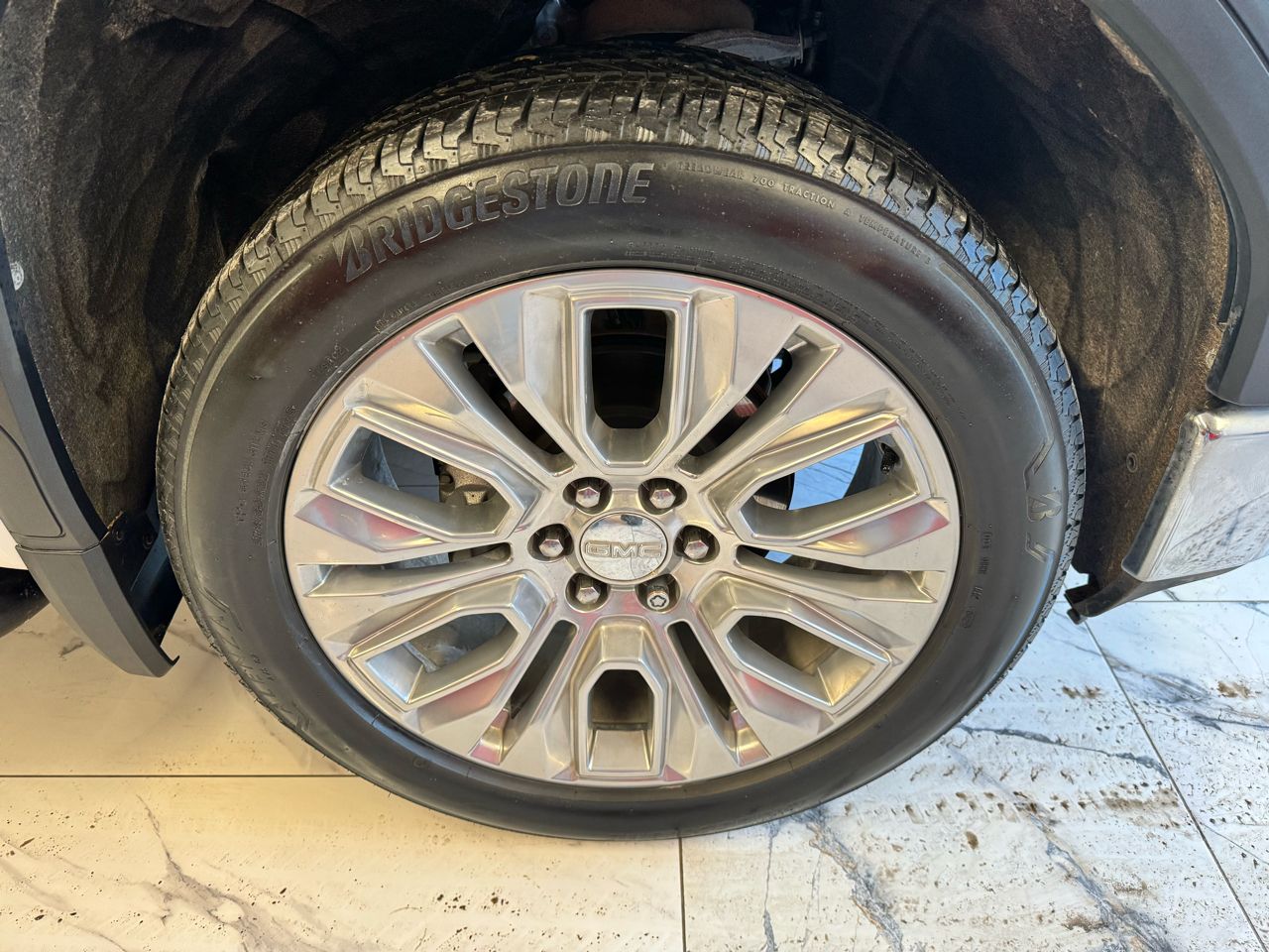 GMC Sierra 1500 4WD Crew Cab 147" SLE 2020