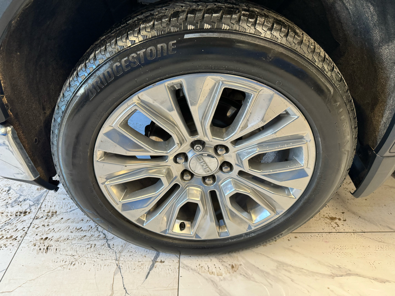 GMC Sierra 1500 4WD Crew Cab 147" SLE 2020