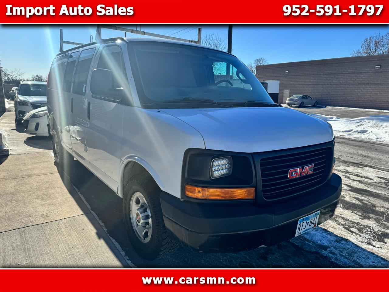 2016 GMC Savana Cargo Van RWD 2500 135"
