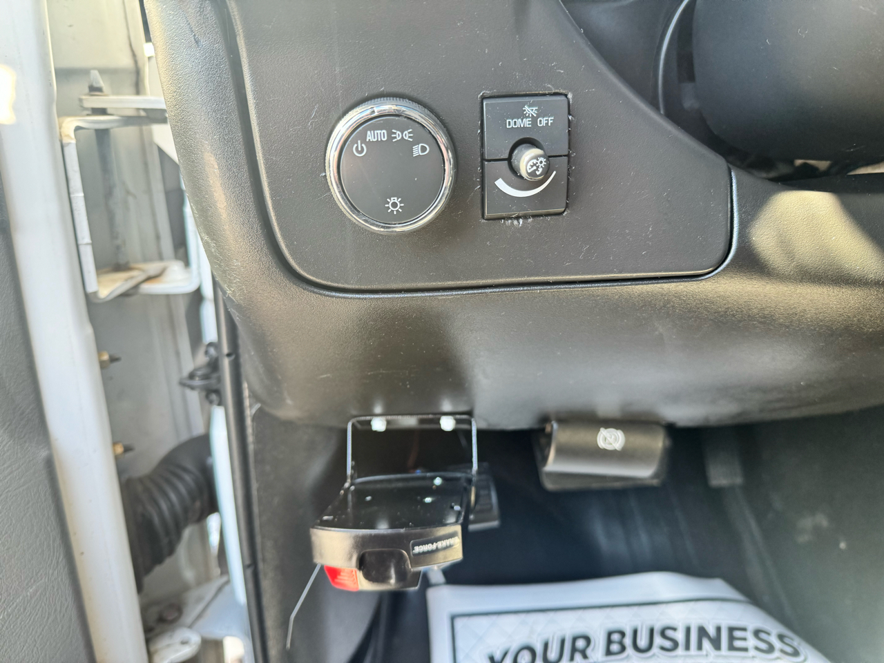 GMC Savana Cargo Van RWD 2500 135" 2016