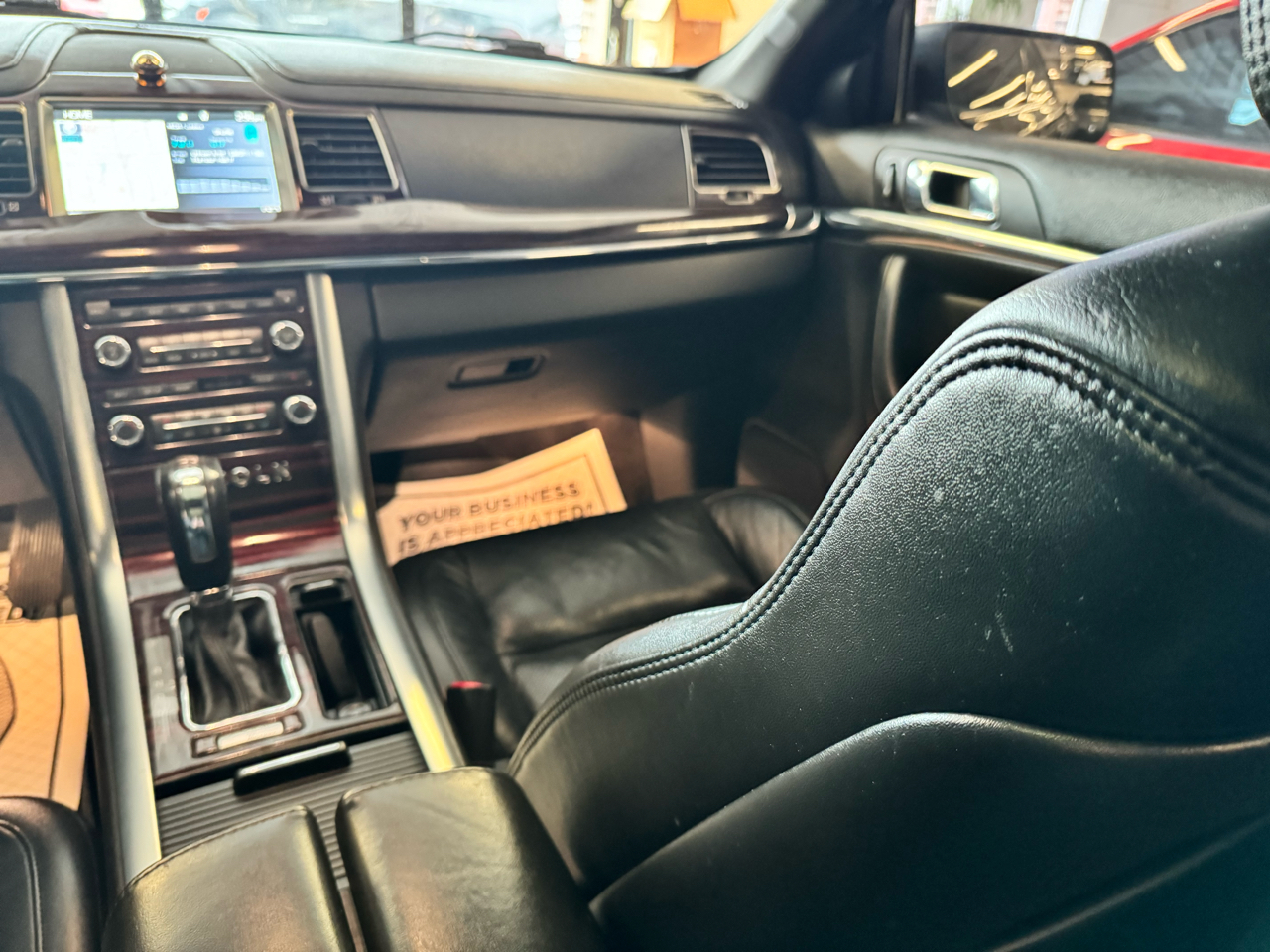 Lincoln MKS 4dr Sdn 3.5L AWD w/EcoBoost 2011