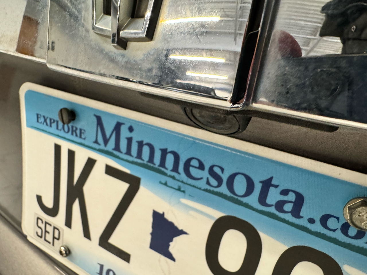 Lincoln MKS 4dr Sdn 3.5L AWD w/EcoBoost 2011