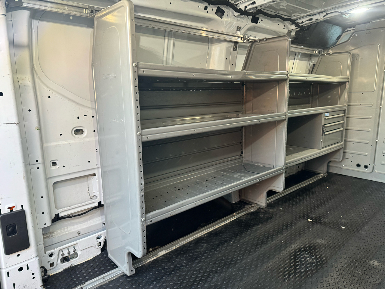 Ford Transit Van T-150 130" Low Rf 8600 GVWR Swing-Out RH Dr 2019