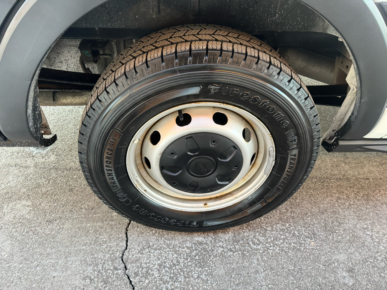 Ford Transit Van T-150 130" Low Rf 8600 GVWR Swing-Out RH Dr 2019