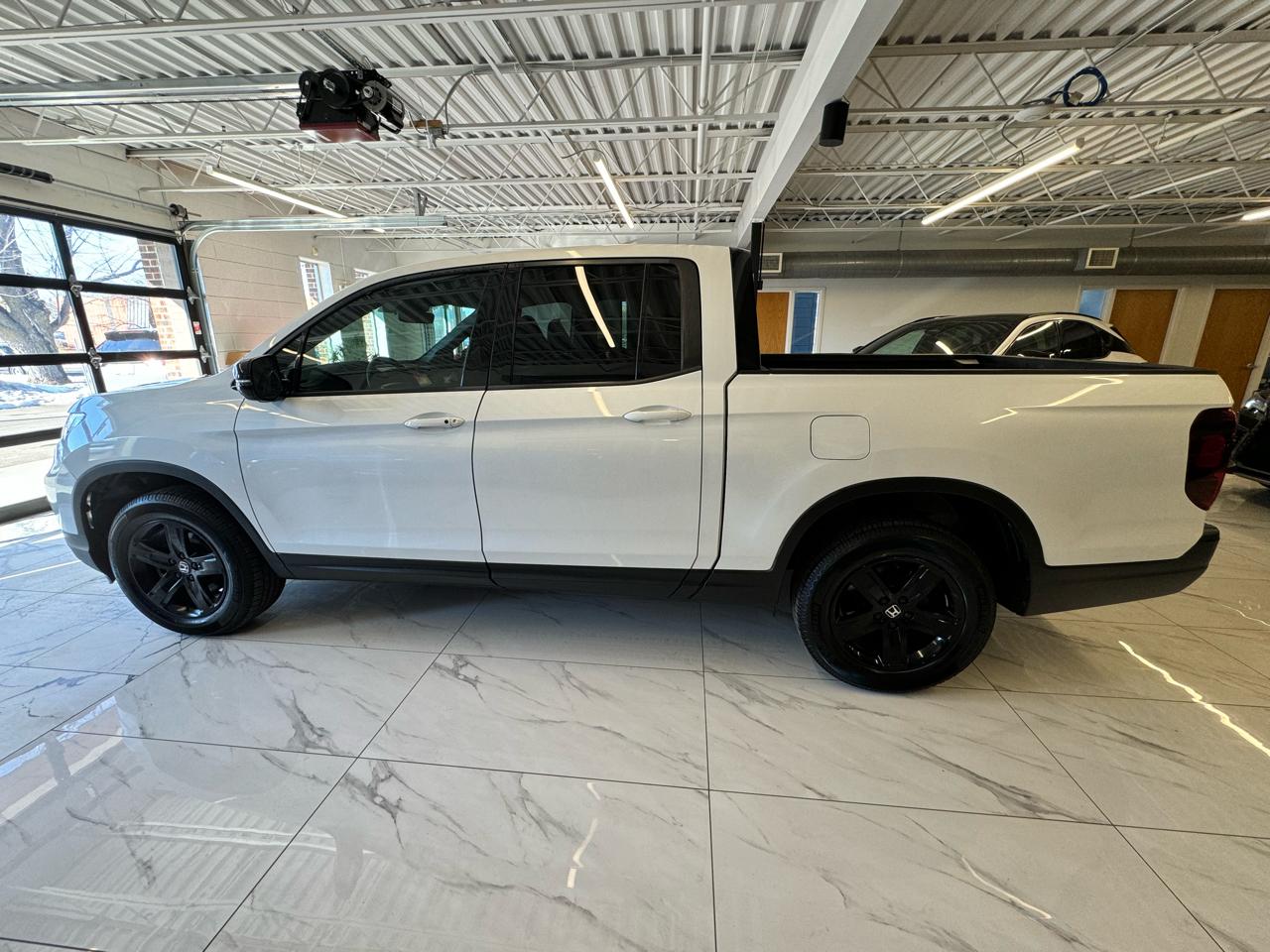 Honda Ridgeline Black Edition AWD 2022