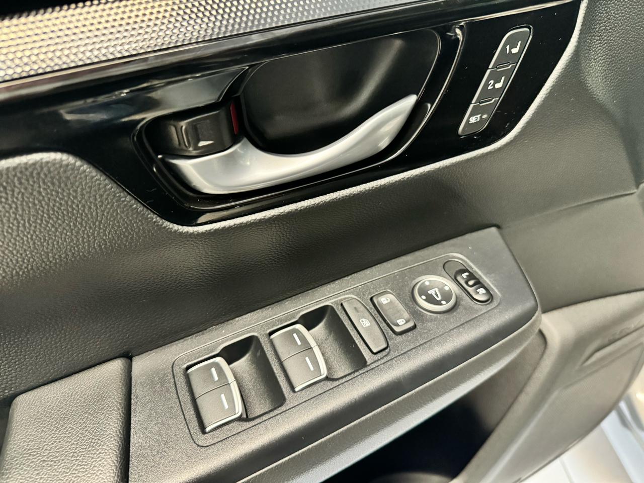 Honda CR-V Hybrid Sport Touring AWD 2024