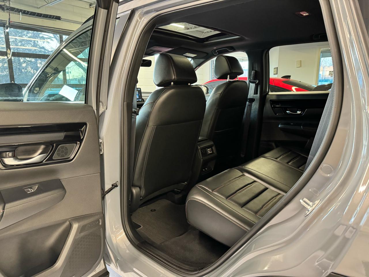 Honda CR-V Hybrid Sport Touring AWD 2024