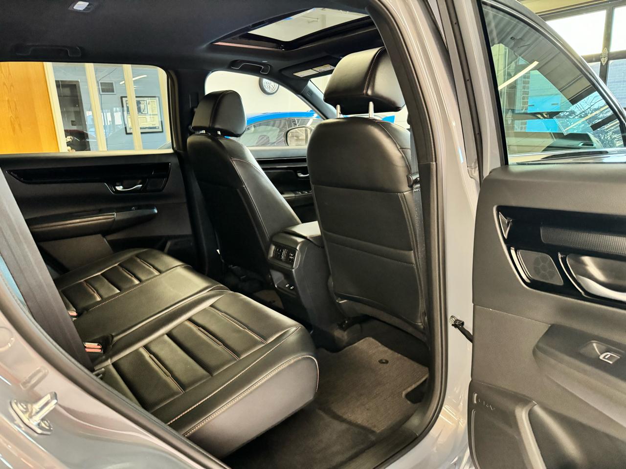 Honda CR-V Hybrid Sport Touring AWD 2024