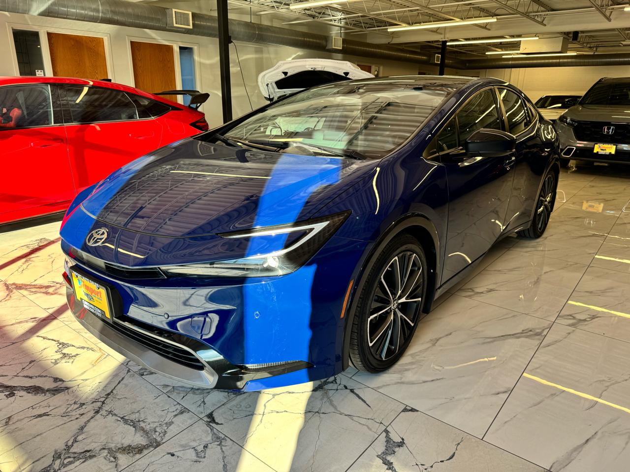 Toyota Prius Limited AWD (Natl) 2024