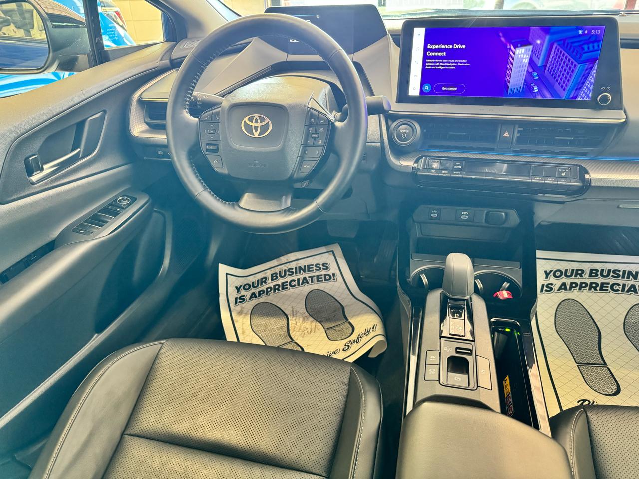 Toyota Prius Limited AWD (Natl) 2024