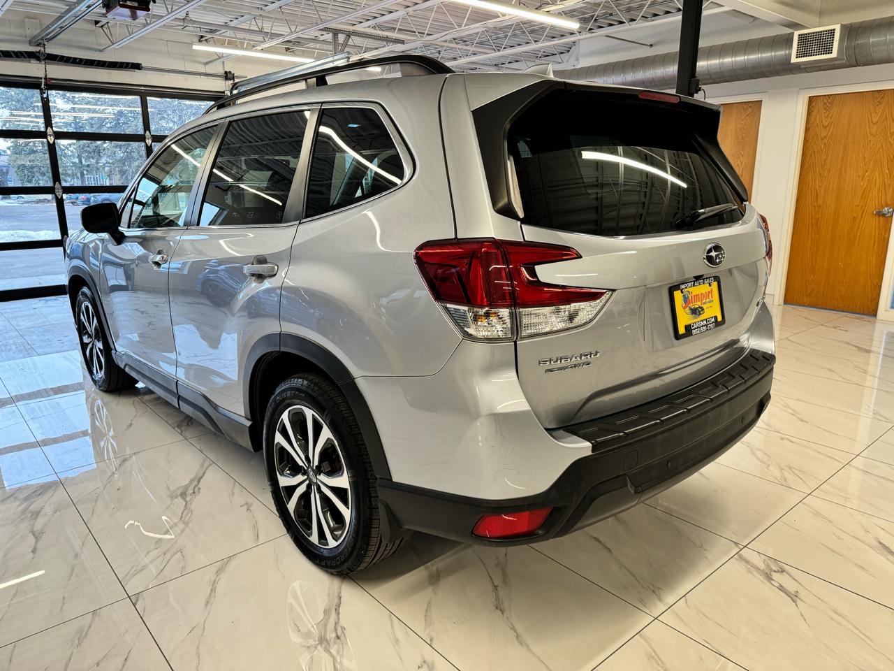 Subaru Forester Limited CVT 2021