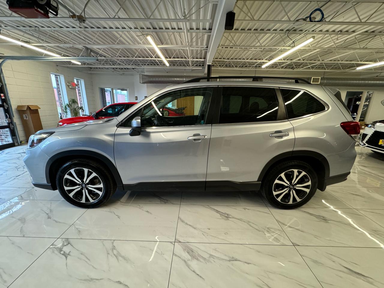 Subaru Forester Limited CVT 2021