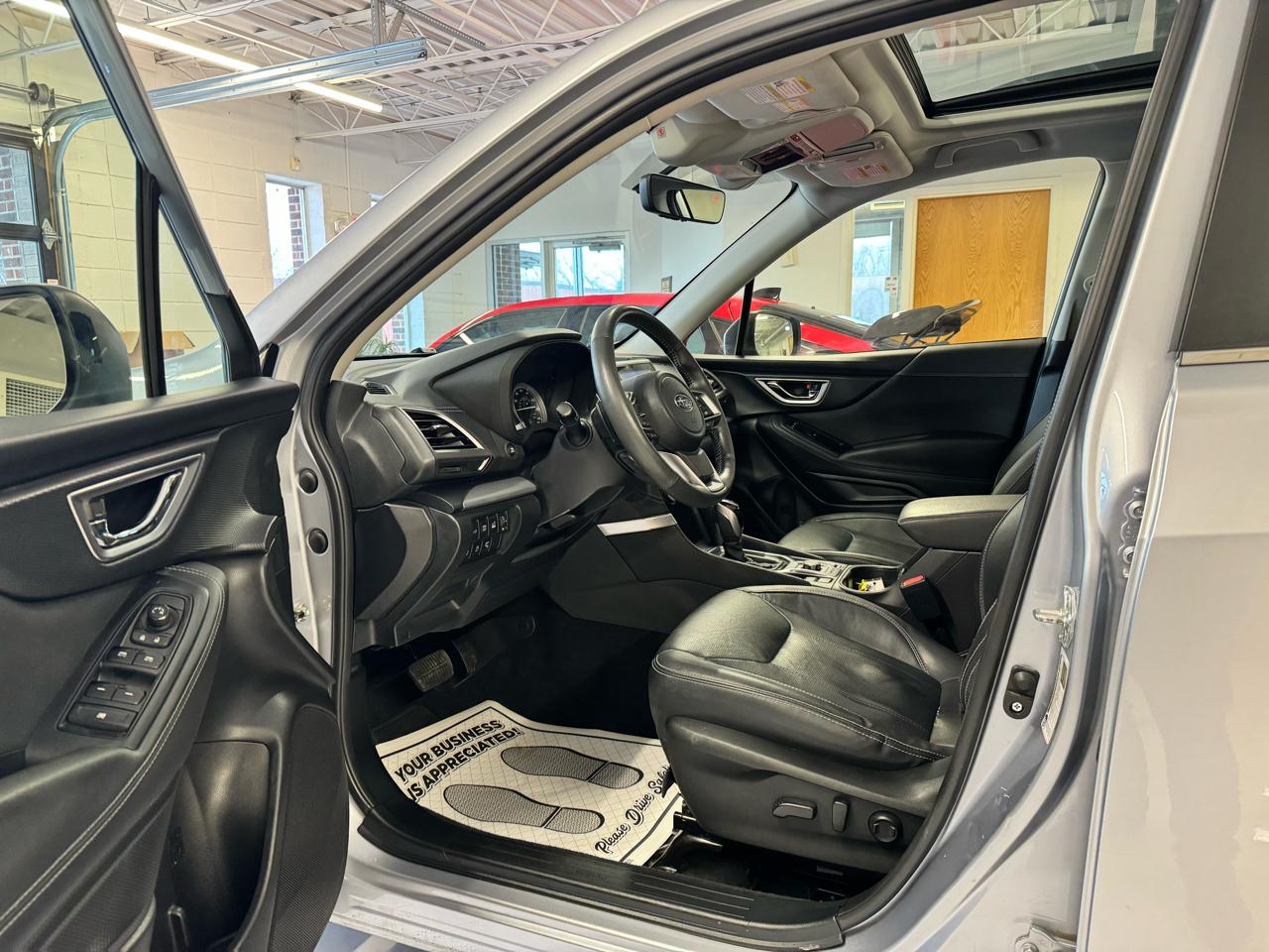 Subaru Forester Limited CVT 2021